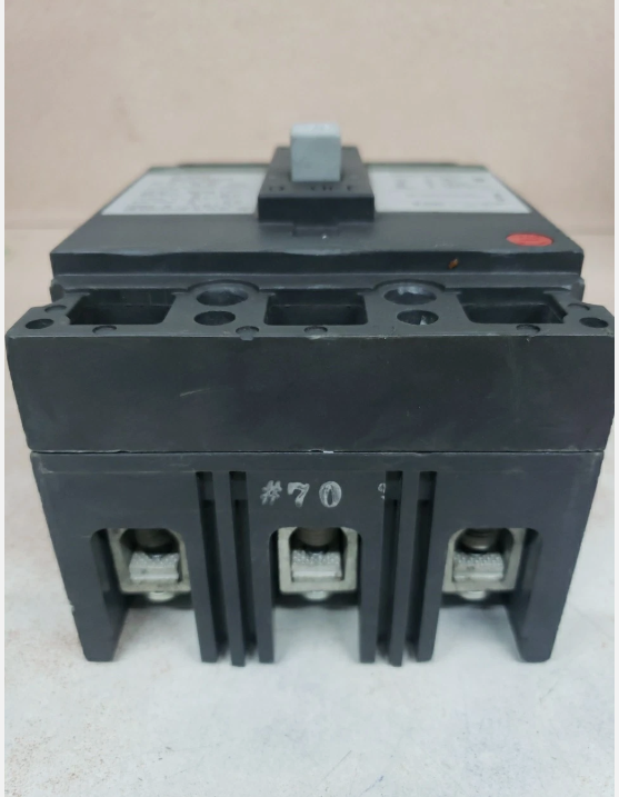 BREAKER G.E GRUESO 70A-3P